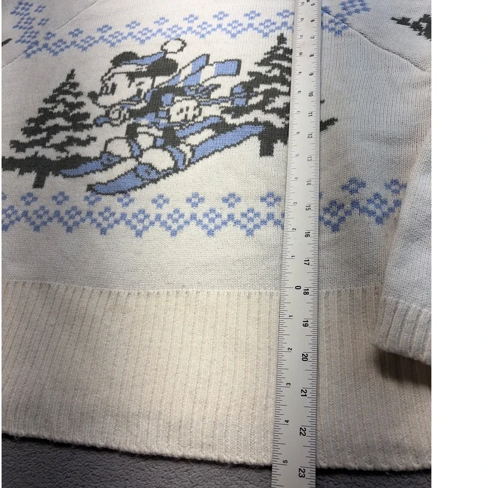 H&M Divided Disney Mickey Mouse Skiing Fair Isle Mock Neck Sweater Cream Mens M